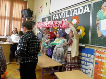 9e4210-p1216889.jpg 