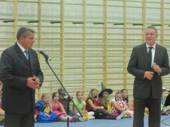 IMG_9909.jpg 